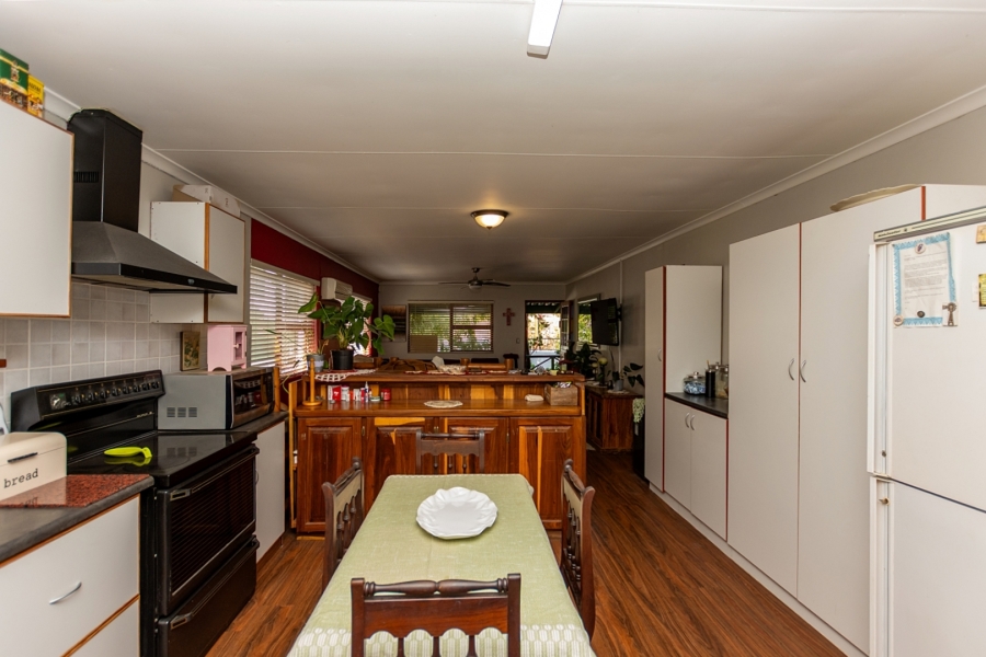 4 Bedroom Property for Sale in Laaiplek Western Cape